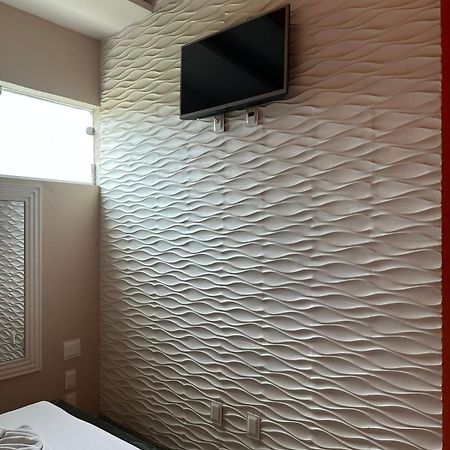 Up Stairs Motel Adults Only 베칭 외부 사진